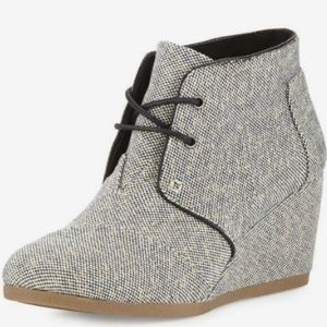TOMS Desert Wedges